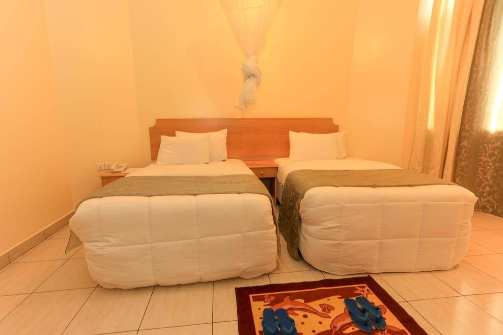 Faraja Hotel Ruhengeri Bagian luar foto