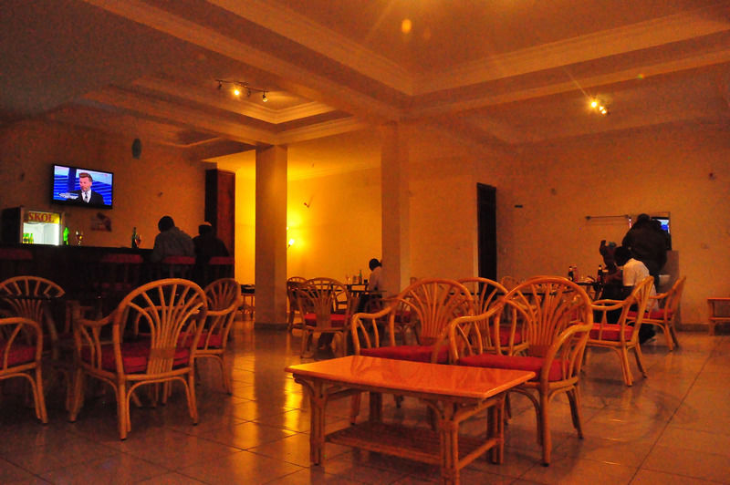 Faraja Hotel Ruhengeri Bagian luar foto